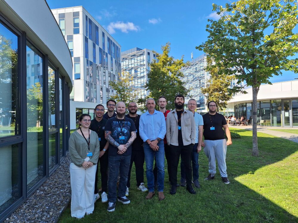 Holberton School students visit the Orange 5G Lab in Toulouse