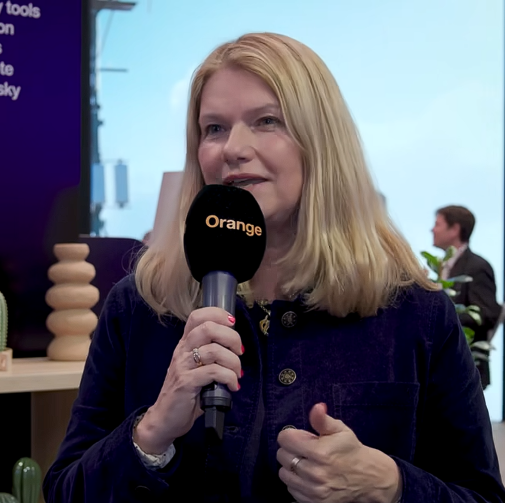 accès vers video interview de Lyse Brillouet Executive Vice-President Research Orange au MWC 2026