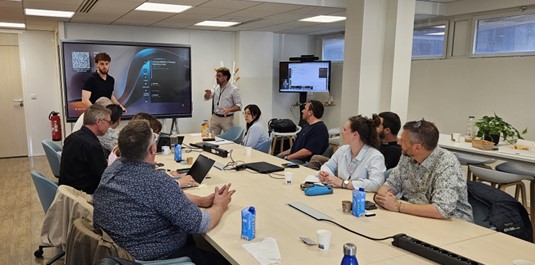 Atelier 5G à l'Orange 5G Lab de Dijon en présence d'Enedis